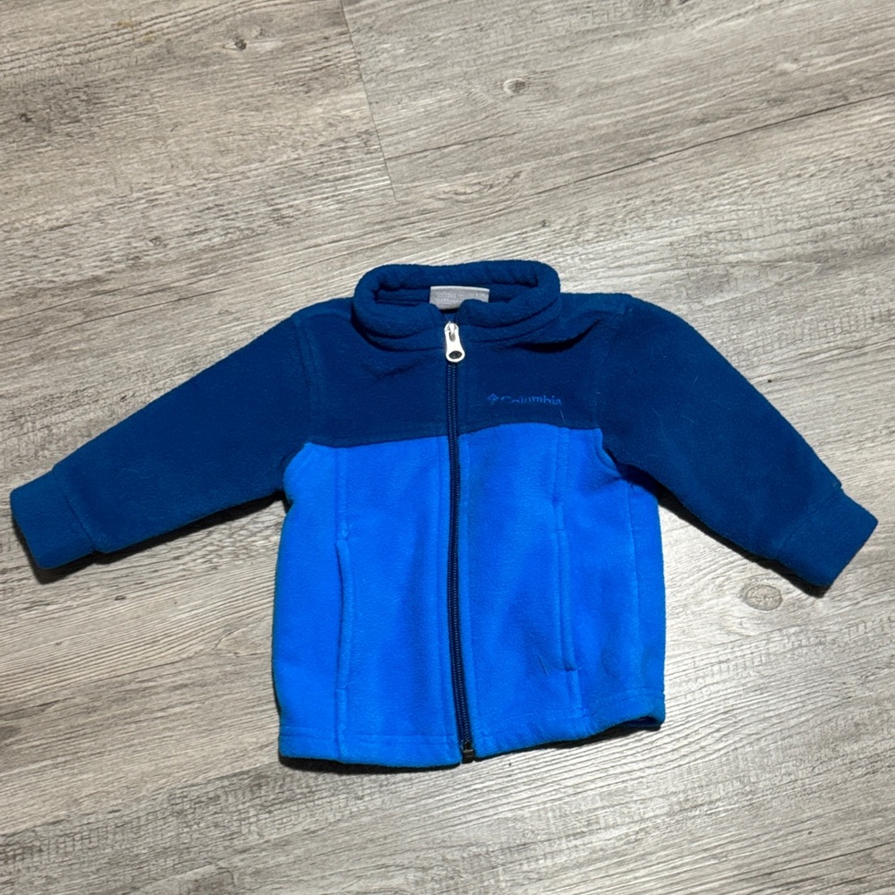 Columbia Two-Tone Blue Fleece Jacket